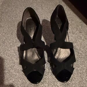 Life Stride Black Women's Heels